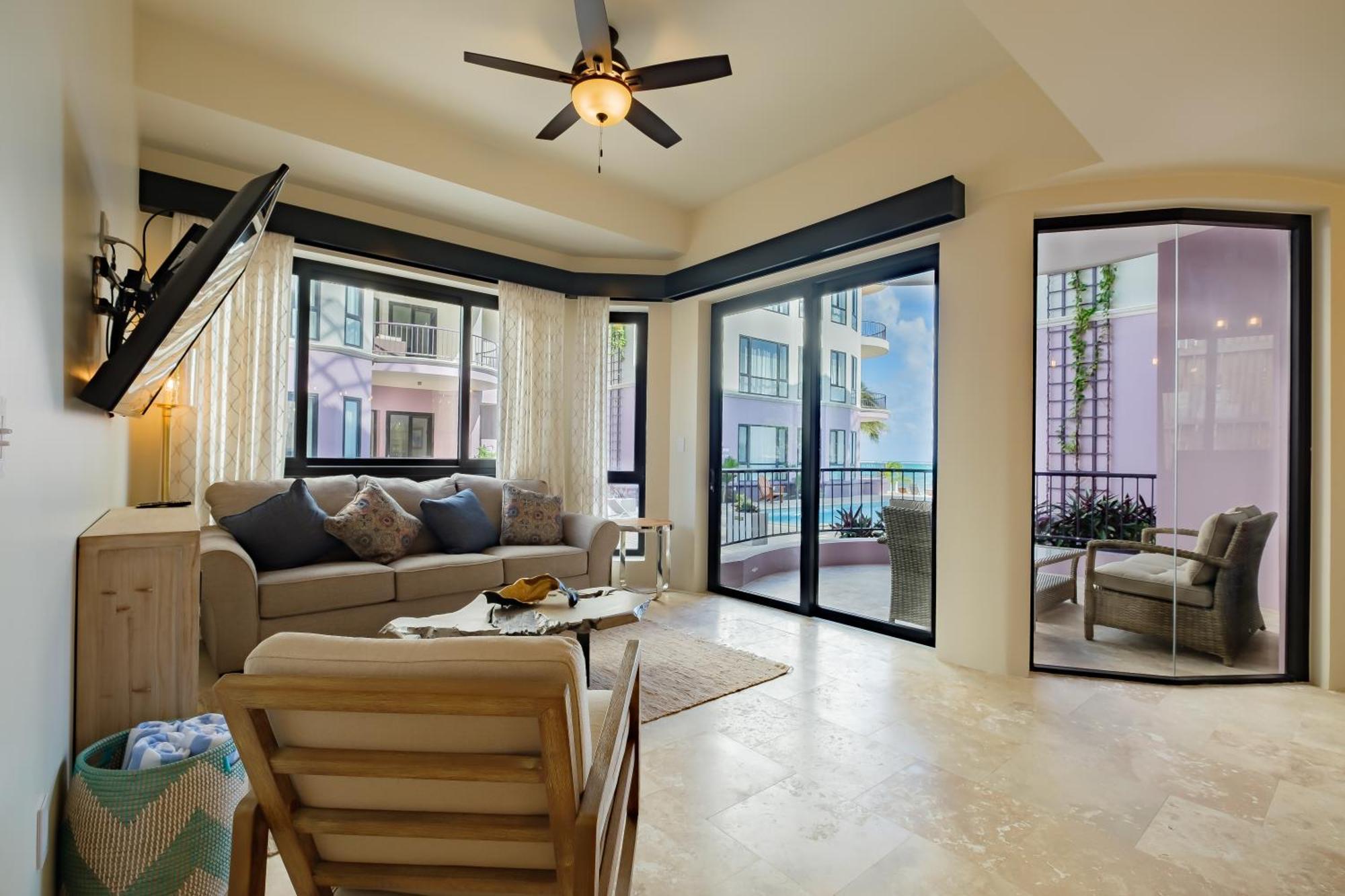 Diamante Beachfront Suites San Pedro  Dış mekan fotoğraf