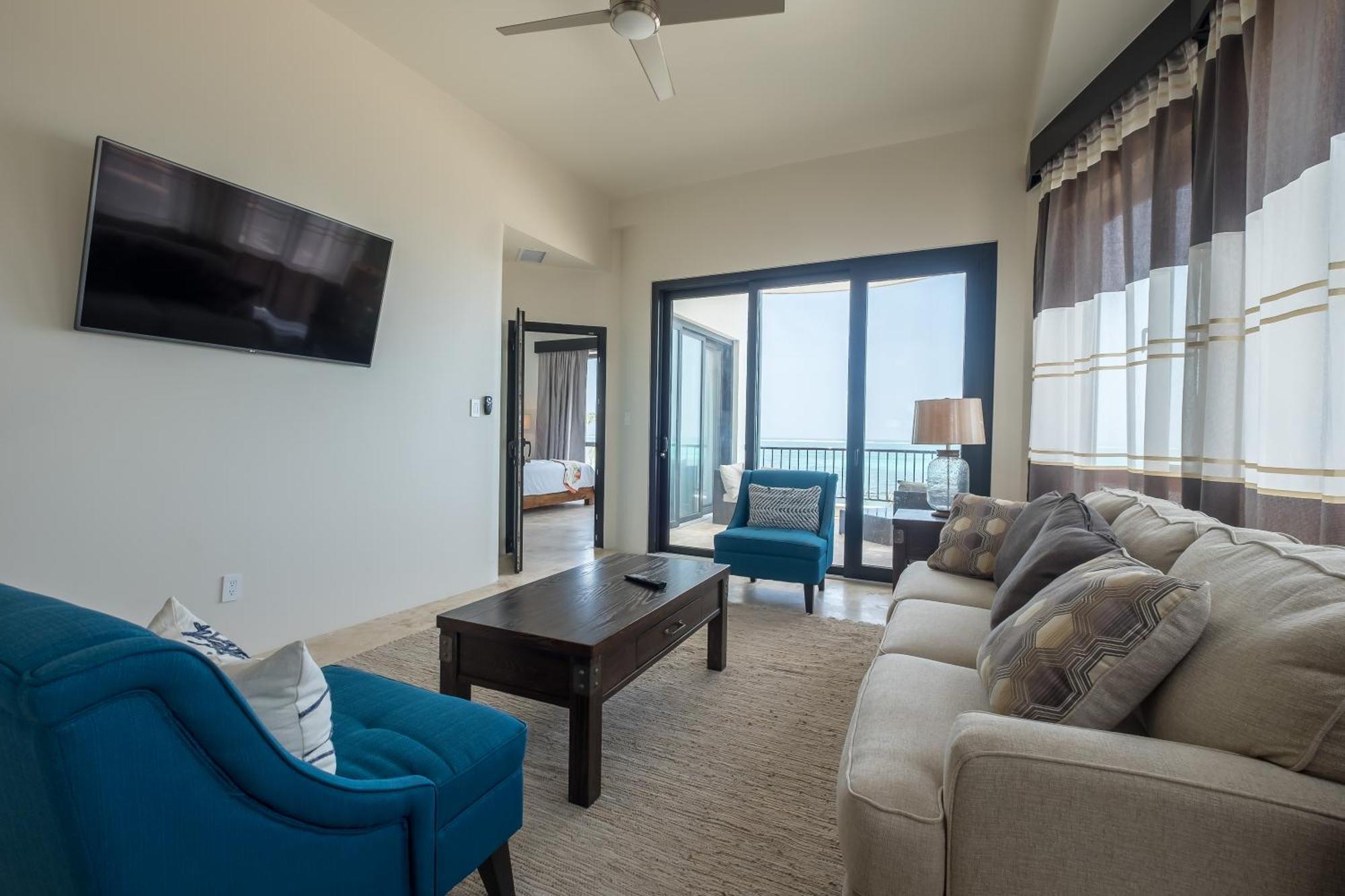 Diamante Beachfront Suites San Pedro  Dış mekan fotoğraf
