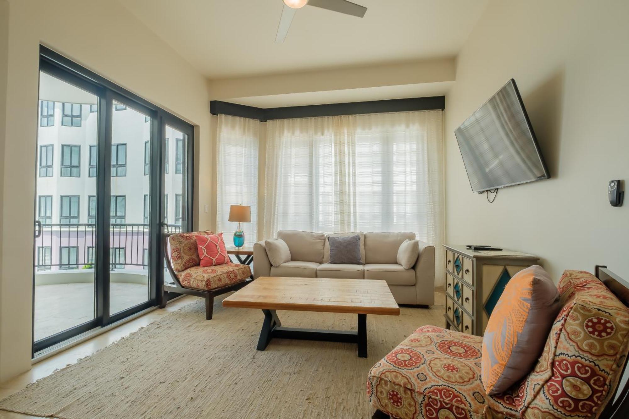 Diamante Beachfront Suites San Pedro  Dış mekan fotoğraf